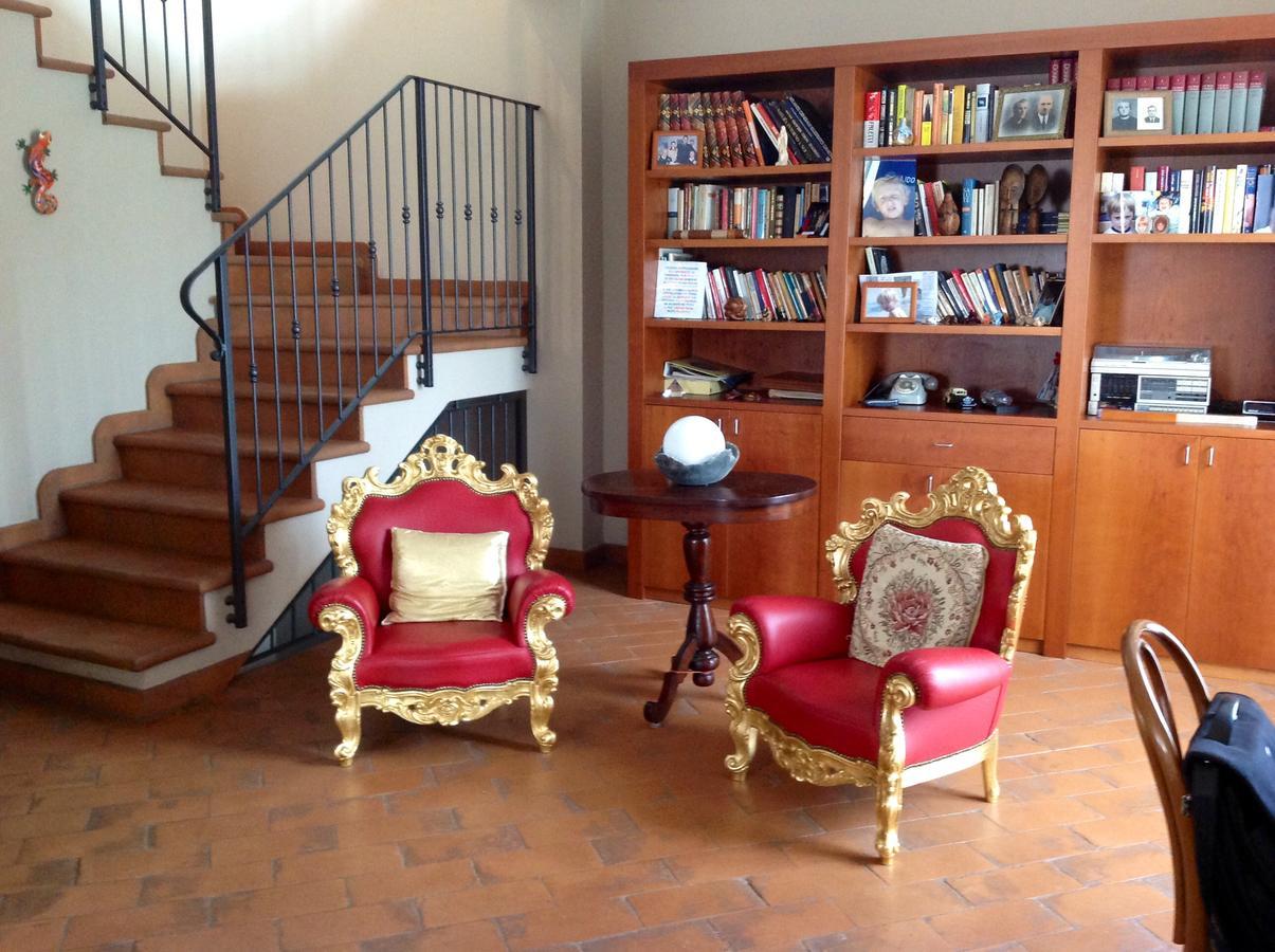 La Folaga Bed & Breakfast Gavirate Bagian luar foto
