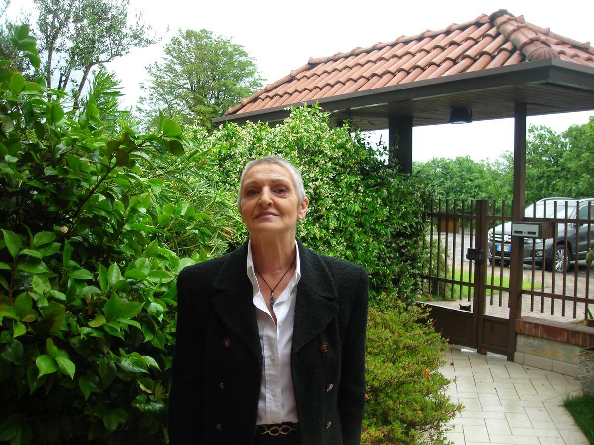 La Folaga Bed & Breakfast Gavirate Bagian luar foto