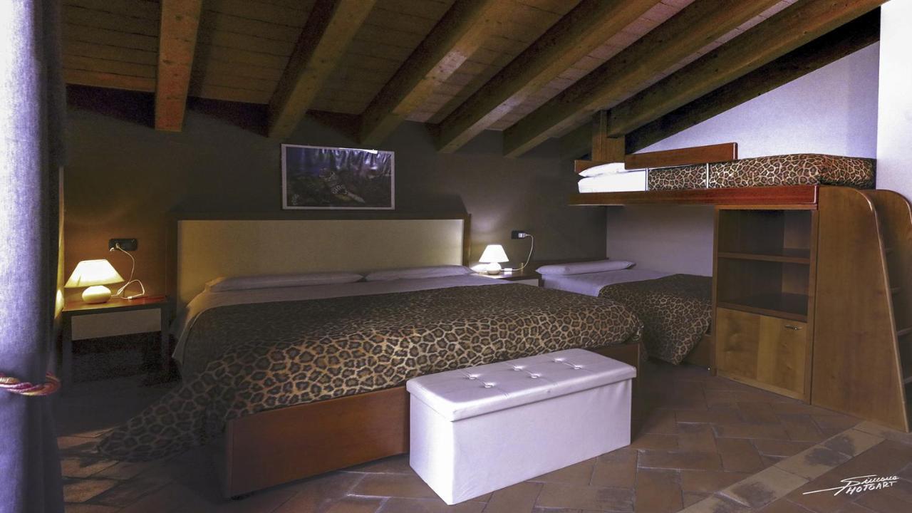 La Folaga Bed & Breakfast Gavirate Bagian luar foto